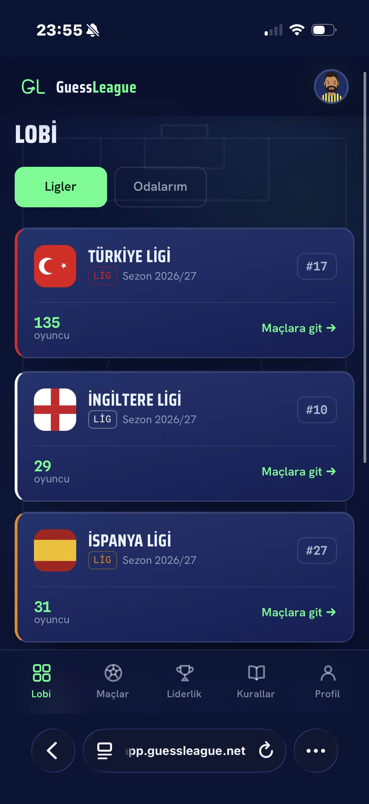 Guess League lobisi: Türkiye Ligi, İngiltere Ligi ve İspanya Ligi kartları; her birinde sezon etiketi, sıra numarası ve katılımcı sayısı.